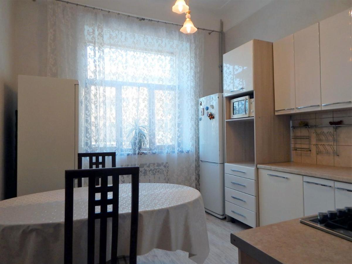 2-Х Квартира Поруч З Сумською, Госпіталь, Парк Центральний Kharkiv Eksteriør billede